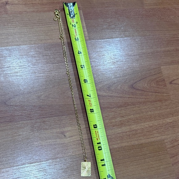 Madewell Gold Pendant Necklace - Picture 4 of 6